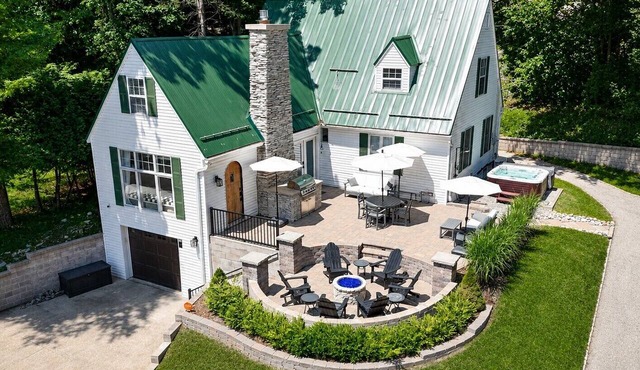 NEW! The Frankfort Beach Retreat- Gorgeous, Dog-Friendly, and Great Location! Includes Hot Tub and Advanced Central Air Conditioning System! 5 Kayaks and a Paddleboard Included! Perfect Family Getaway!