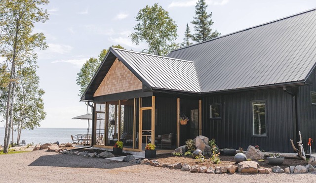 Newly Constructed Cottage on Lake Superior Beachfront