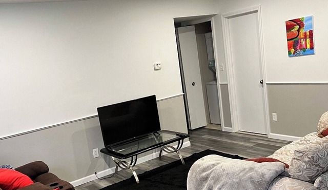 Nice, safe and comfortable Apartment in Macomb county .