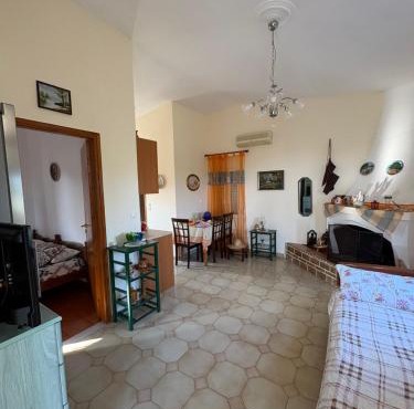 Olive Horizon Villa in Asmínion