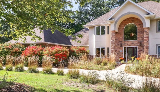 One Beverly Shores Place Luxurious Country Estate BEVERLY SHORE, INDIANA
