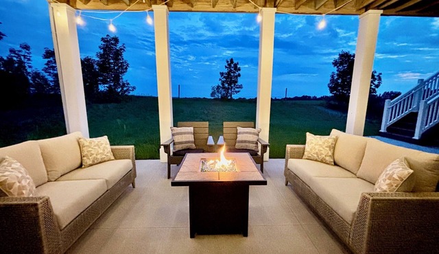 Panoramic Lake Michigan Views Luxury Retreat Near Suttons Bay