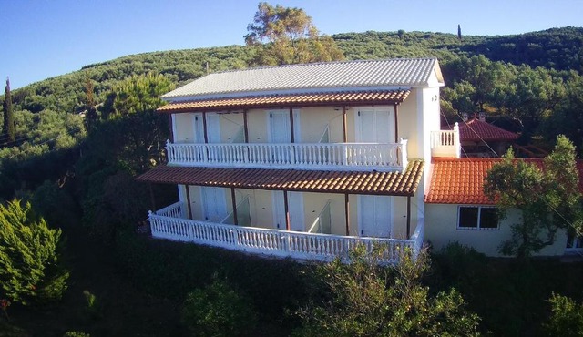 Patronis Studios in Amoudi