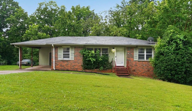 Peaceful Haven Near Ruffner - Cozy Reading Nook home