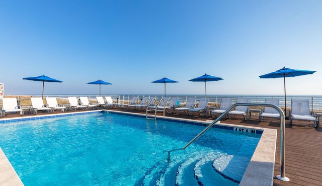 Perdido Key Beach Escape - Pool, Spa, Golf, Private Beach, Arcade Games