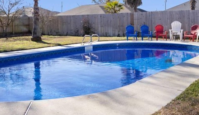 Pet-friendly home with pool! Next to beach.