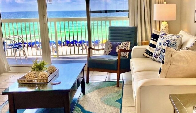 Premium Beach Retreat updated, 3Pools, Tennis, WiFi + TikiBar ⛱️. B😊K us