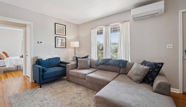 Private Getaway in Downtown Saline Near Ann Arbor!
