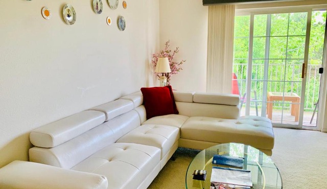 Pure Michigan Vacation Condo near Lake and Shops