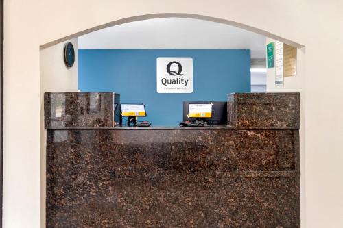 Quality Inn & Suites Decatur Priceville I-65
