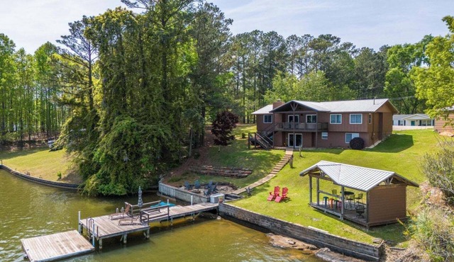 Reel Getaway by Lake Martin Vibe