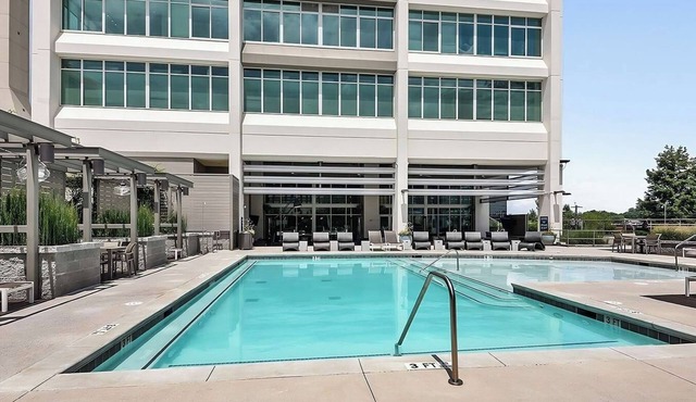 Relax, Recharge, Explore. Where Luxury Meets Comfort l The Perfect Atlanta Stay