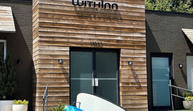 Retreat WithInn-Relaxation Centrally Located to Beaches and Walkable Restaurants