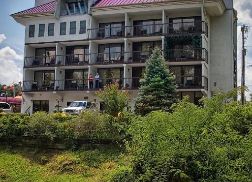 Rivergate Mountain Lodge in Pigeon Forge