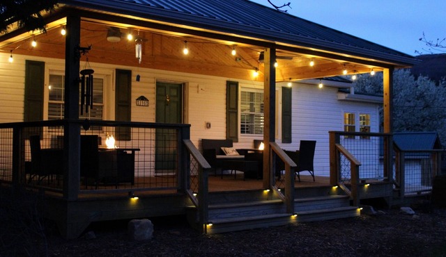Romantic Couples Escape | Dogs Stay Free | Hot Springs, NC | The Bailey