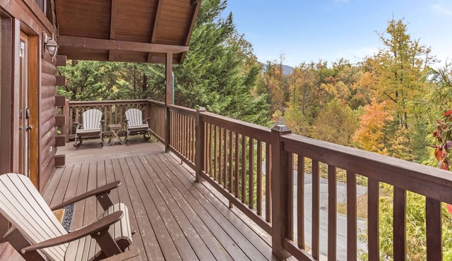 Saddle Ridge, 2 Bedrooms, Sleeps 8, Hot Tub, Pool Table, Arcade, Views