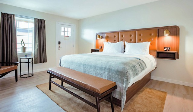 Salt Ranch Hotel