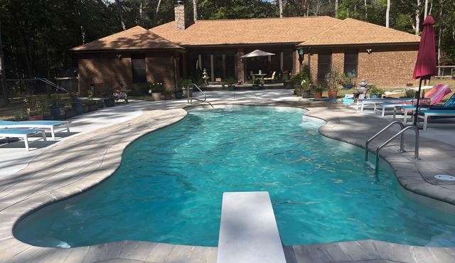 Secluded Forest Villa — Private Road, Private Pool, Pet‑Friendly, Near Waterfall