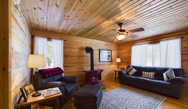 Secluded Yet Close to Munising-Moose Tracks