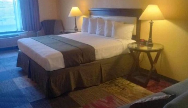 Signature Hotel