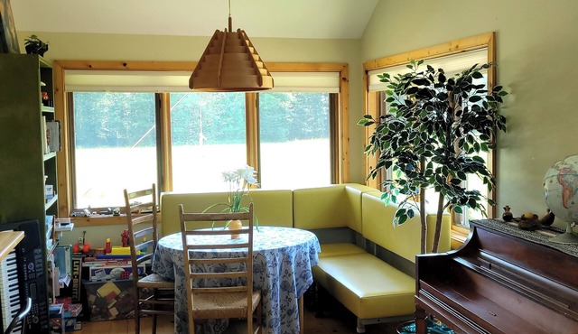 Slippery Jim's Cozy Retreat