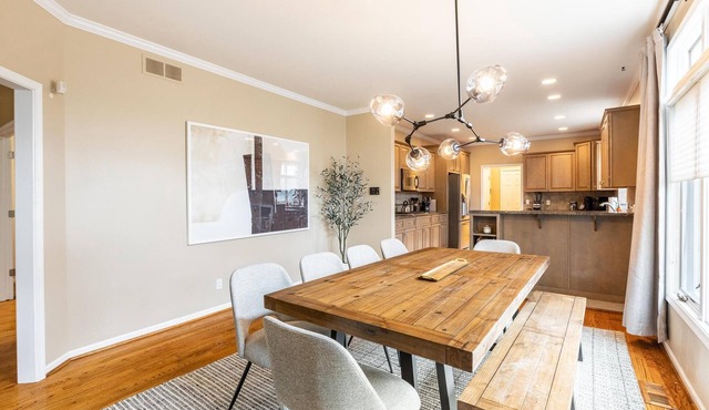 Spacious & Cozy 4BR Birmingham Home