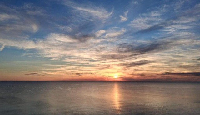 Spacious gulf front condo near beaches and shopping