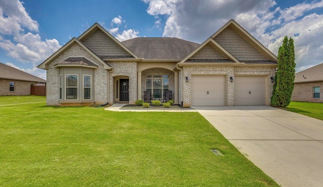 Spacious Meridianville Family Home w/Patio