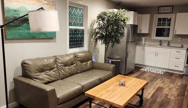 Spacious Studio with All the Comforts of Home in Bourbonnais