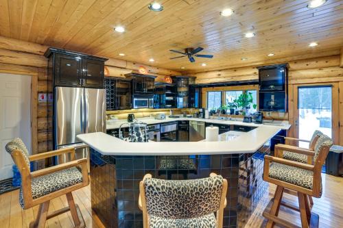 St Marys River Views: Cabin w/Wraparound Deck!