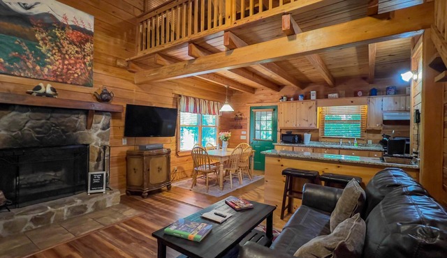 Stay for July 4th at The Summit - Wifi and Hot Tub! - Callaway Gardens