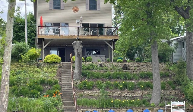 Summer Monthly Rental Lakefront Home Ann Arbor/Chelsea/Dexter Area & Rec Trails