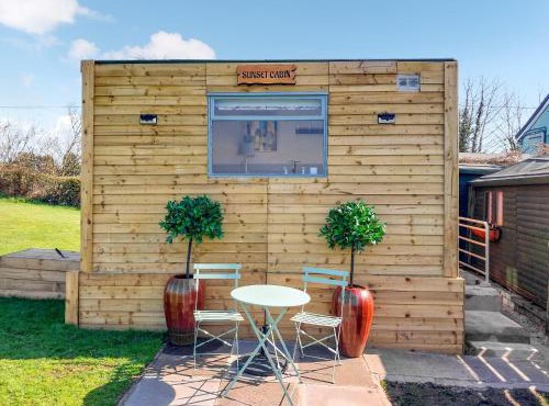 Sunset Cabin in Ormskirk