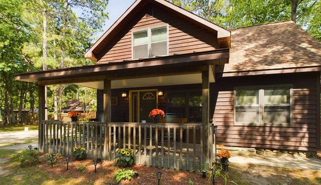 Superior River Cabin-Cabin on AuTrain River Close to Snowmobile/ATV Trails