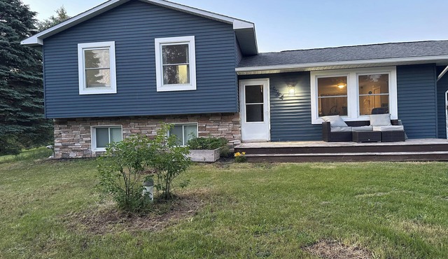 TC Area Getaway w/Fenced Yard & Firepit — Perfect for families & pups