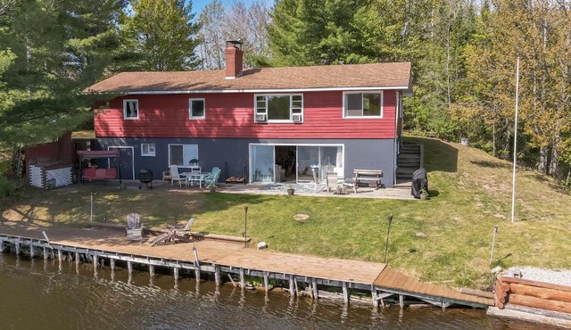 The Banks - Secluded WATERFRONT gem! Kayaks and Canoes included! home