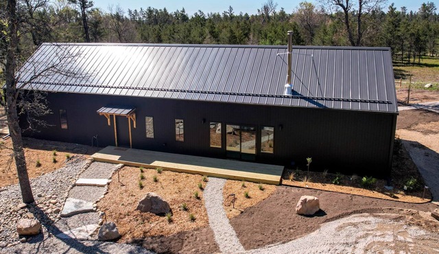 The Black Barn | A Design-Forward Forest Home at The Ranch