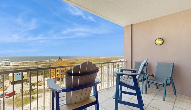 The Dunes 704