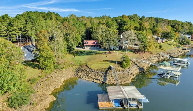 The Gathering Spot- Your new favorite vacation spot!