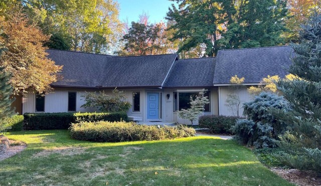 The Scandinavian Chalet - Tranquility in Town