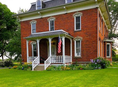 The Vine Bed & Breakfast, LLC