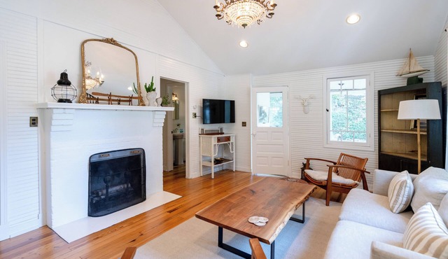 Updated, Classic Cottage in Macatawa Hills