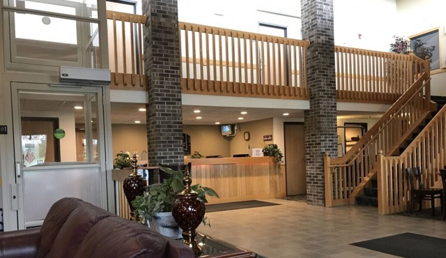 Vacation Starts Here! Free Parking, Pets Allowed, Near Thorp Aquatic Center in Thorp