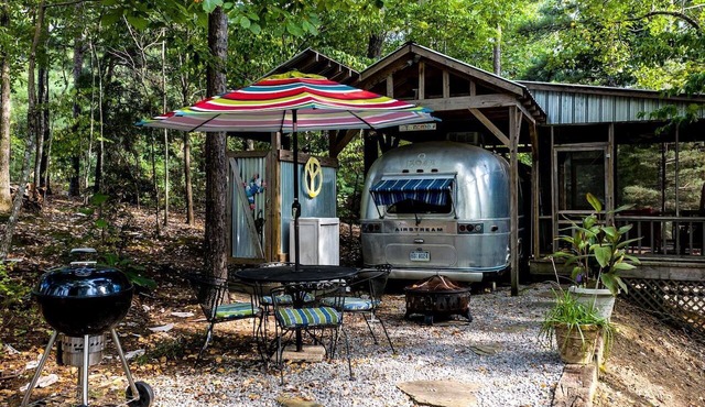 Vintage Airstream Trailer for a Glamping Escape in Alabama