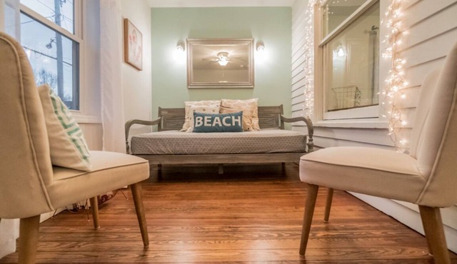 Walking Distance to Shops, Beach, Restaurants and Brewery