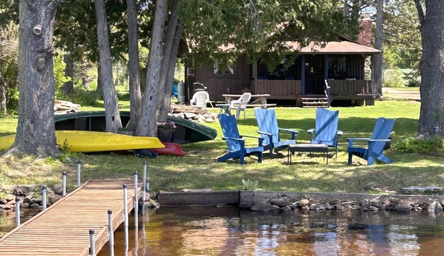 Water lovers Dream-Newly renovated! Gorgeous modern updates with a rustic flare!