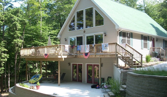 Waterfront Chalet Nestled Between Hamlin Lake And The Manistee National Forest