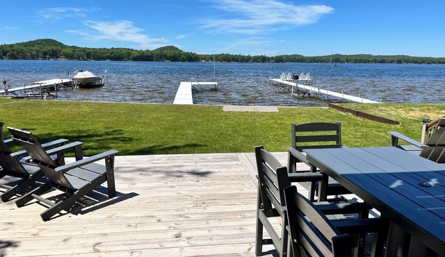 Waterfront Cottage on Bass Lake in Pentwater