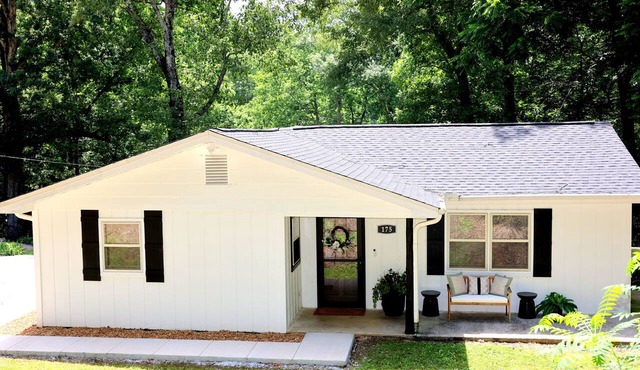 Whispering Cove | Elegant Water View Retreat at Wilson Lake