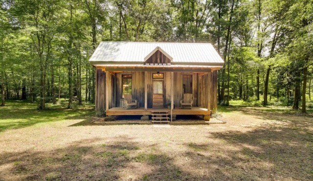 Wild Fern Cottage with River Access